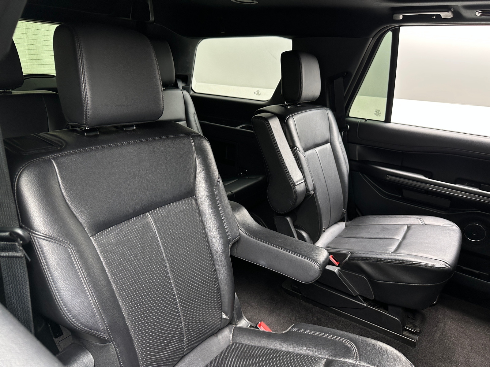 Thumbnail: 2021 Ford Expedition - 6
