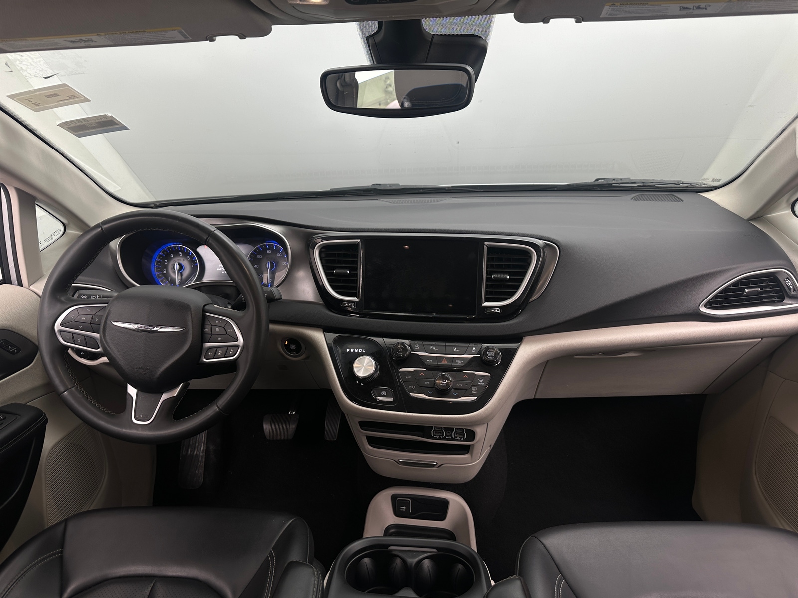 Thumbnail: 2023 Chrysler Pacifica - 2