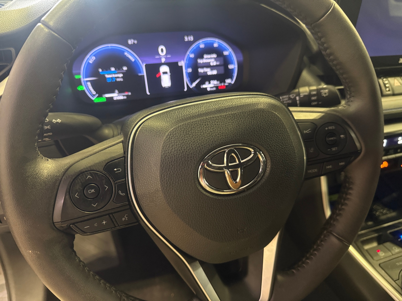Thumbnail: 2024 Toyota RAV4 - 5