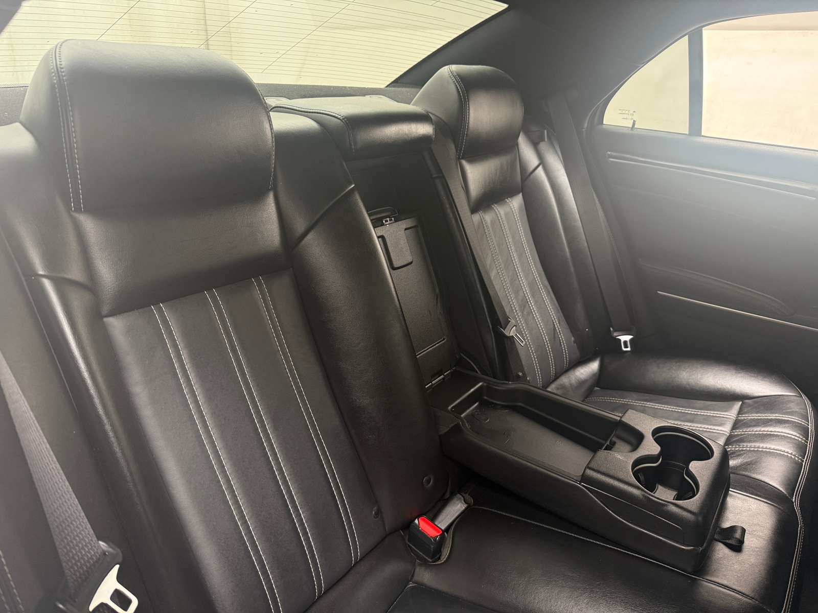 Thumbnail: 2019 Chrysler 300 - 5