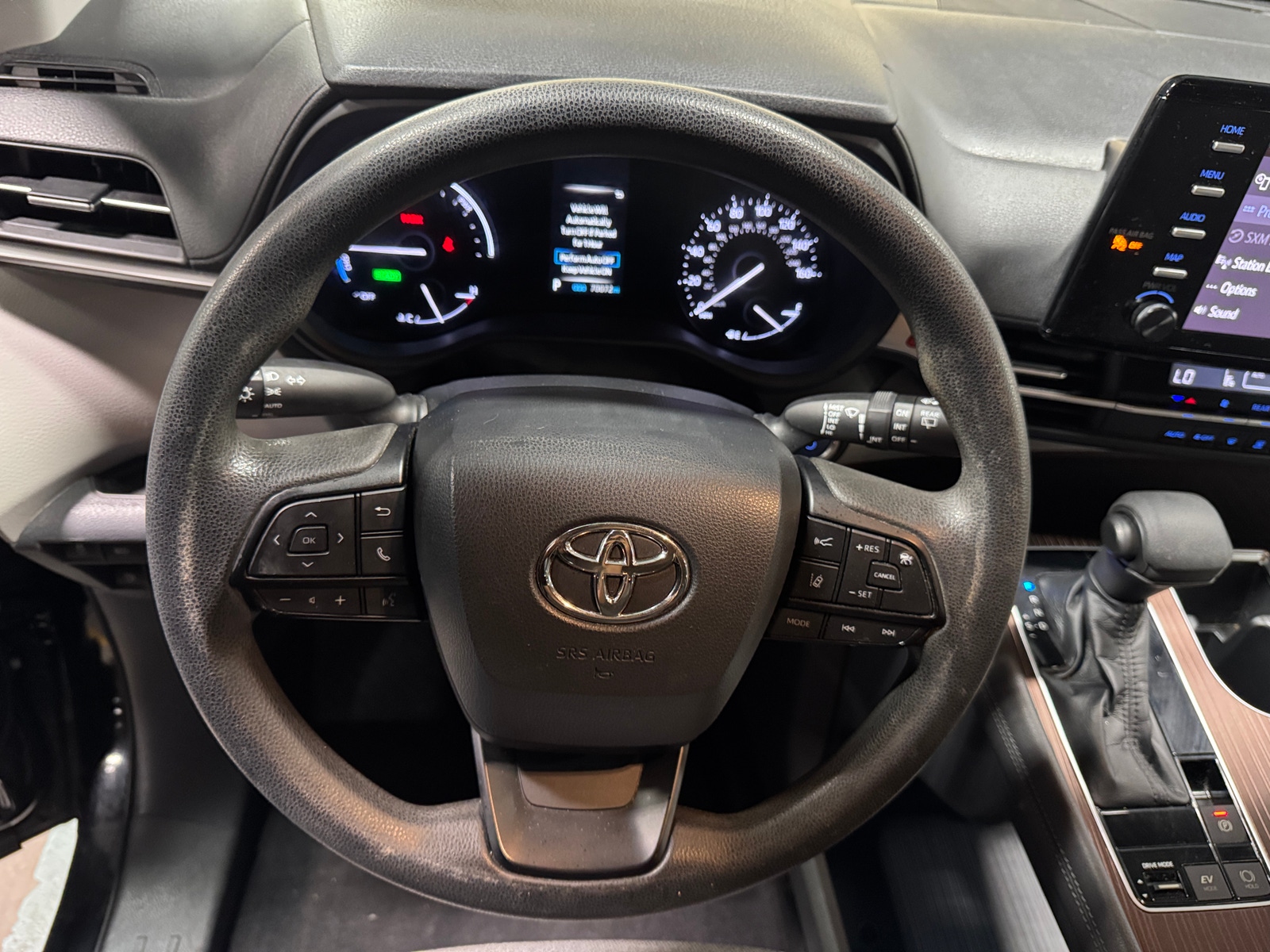 Thumbnail: 2022 Toyota Sienna - 5