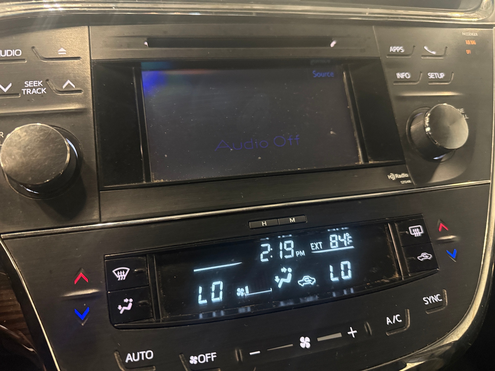 Thumbnail: 2014 Toyota Avalon - 4