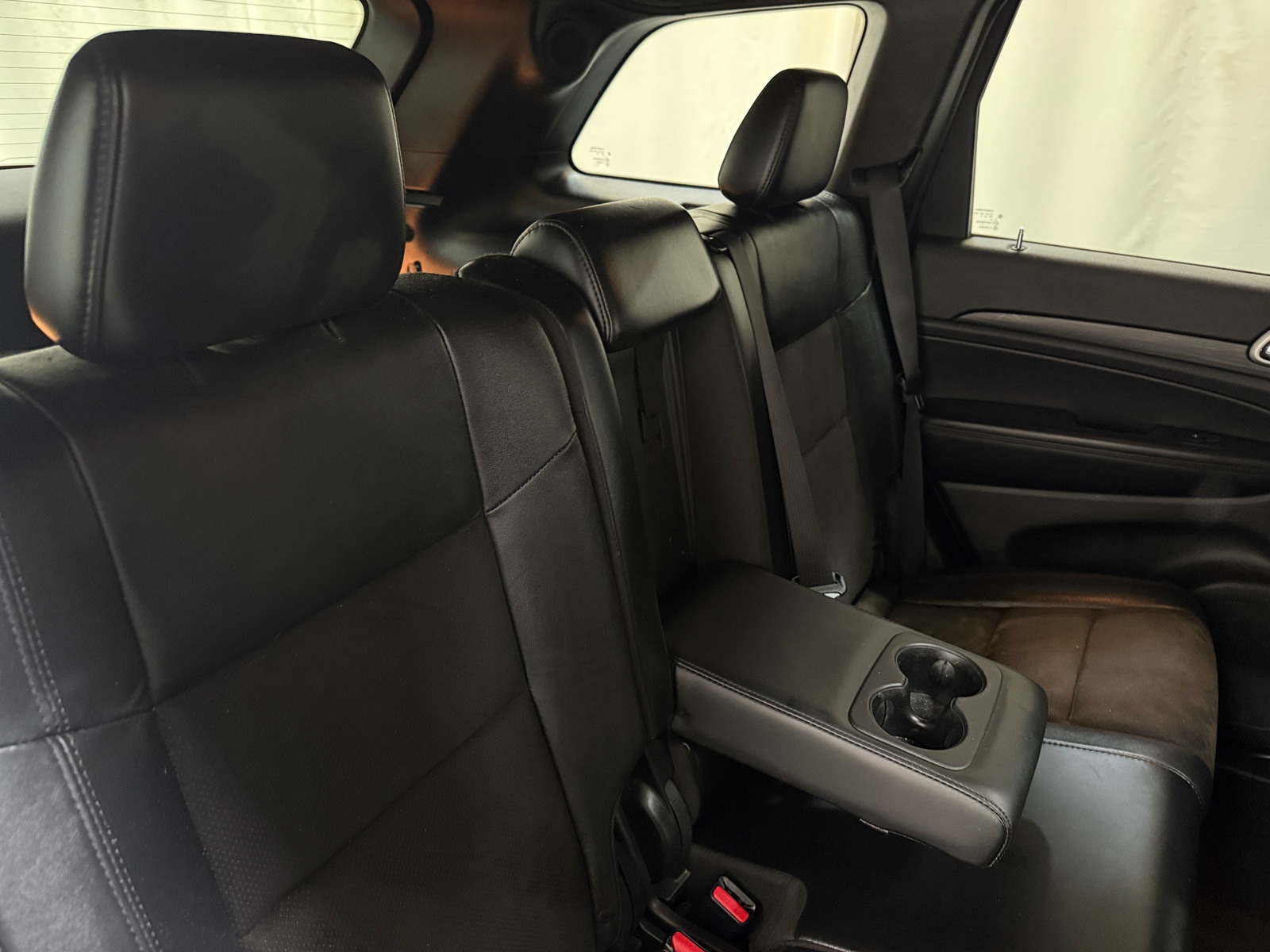 Thumbnail: 2020 Jeep Grand Cherokee - 6