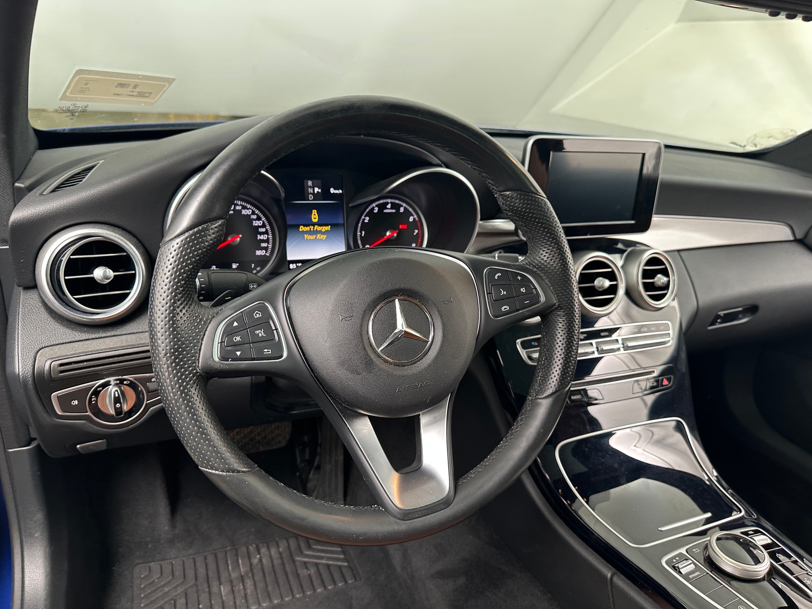 Thumbnail: 2017 Mercedes-Benz C-Class - 3
