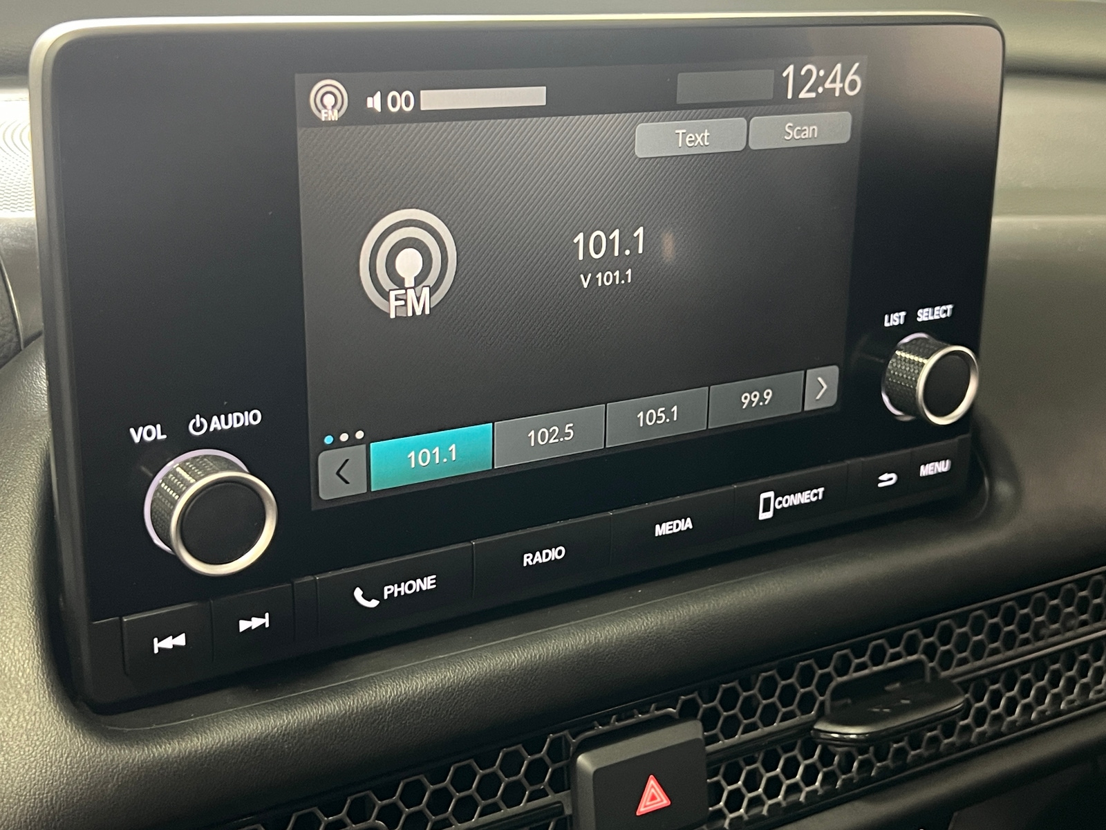 Thumbnail: 2025 Honda HR-V - 4