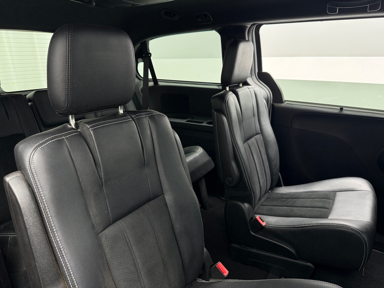 Thumbnail: 2018 Dodge Grand Caravan - 6