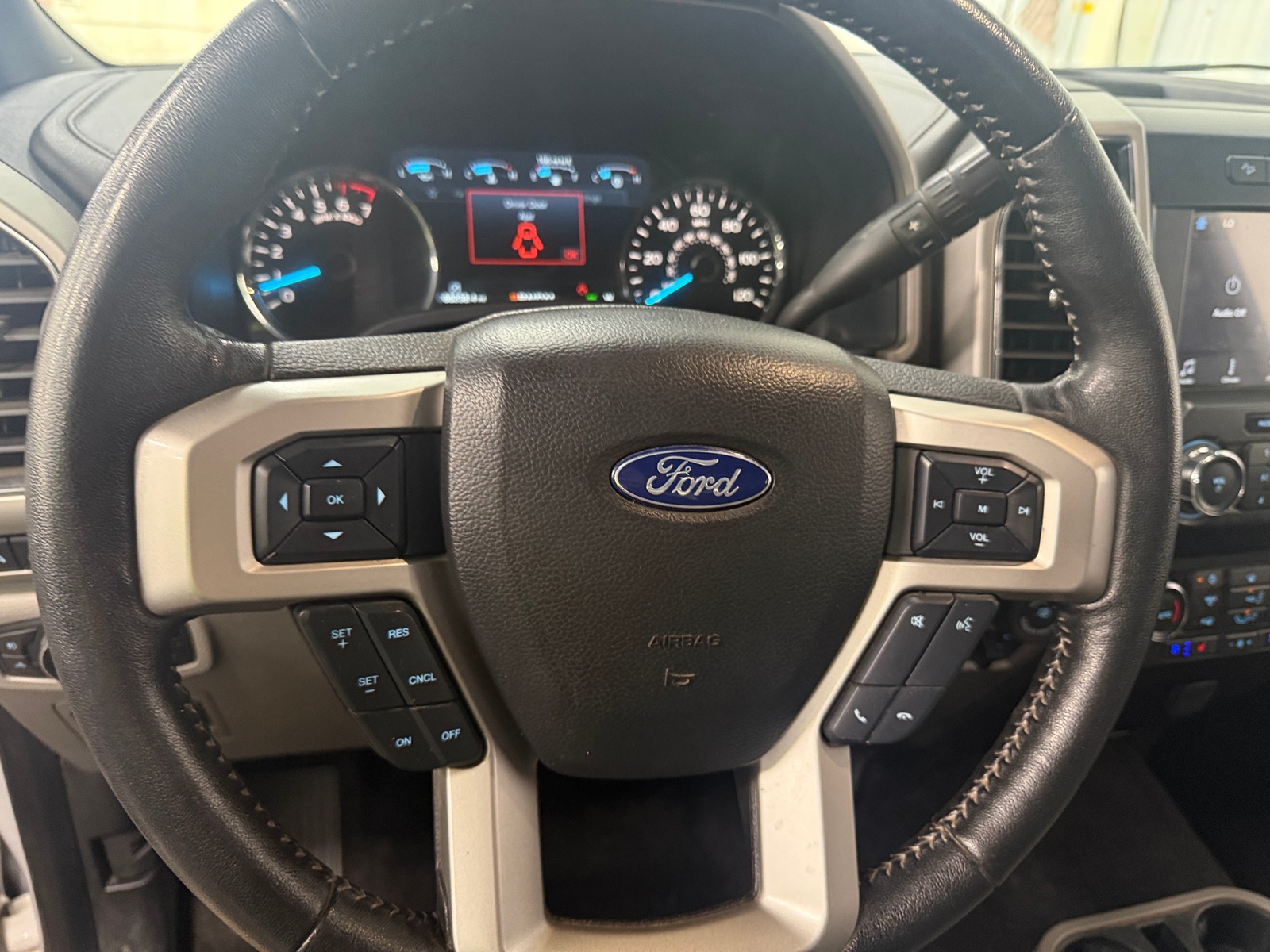 Thumbnail: 2019 Ford Econoline - 4