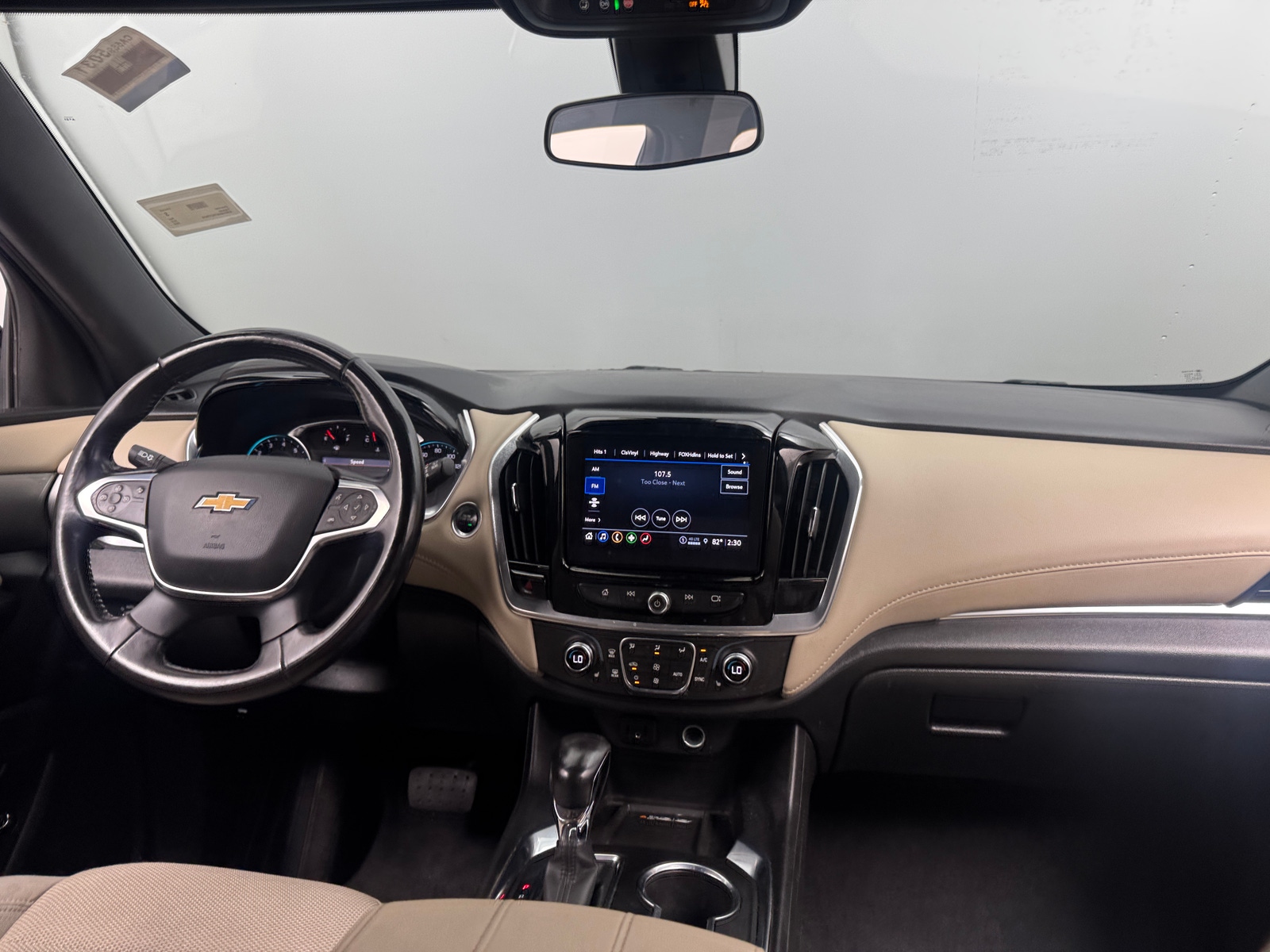 Thumbnail: 2022 Chevrolet Traverse - 3
