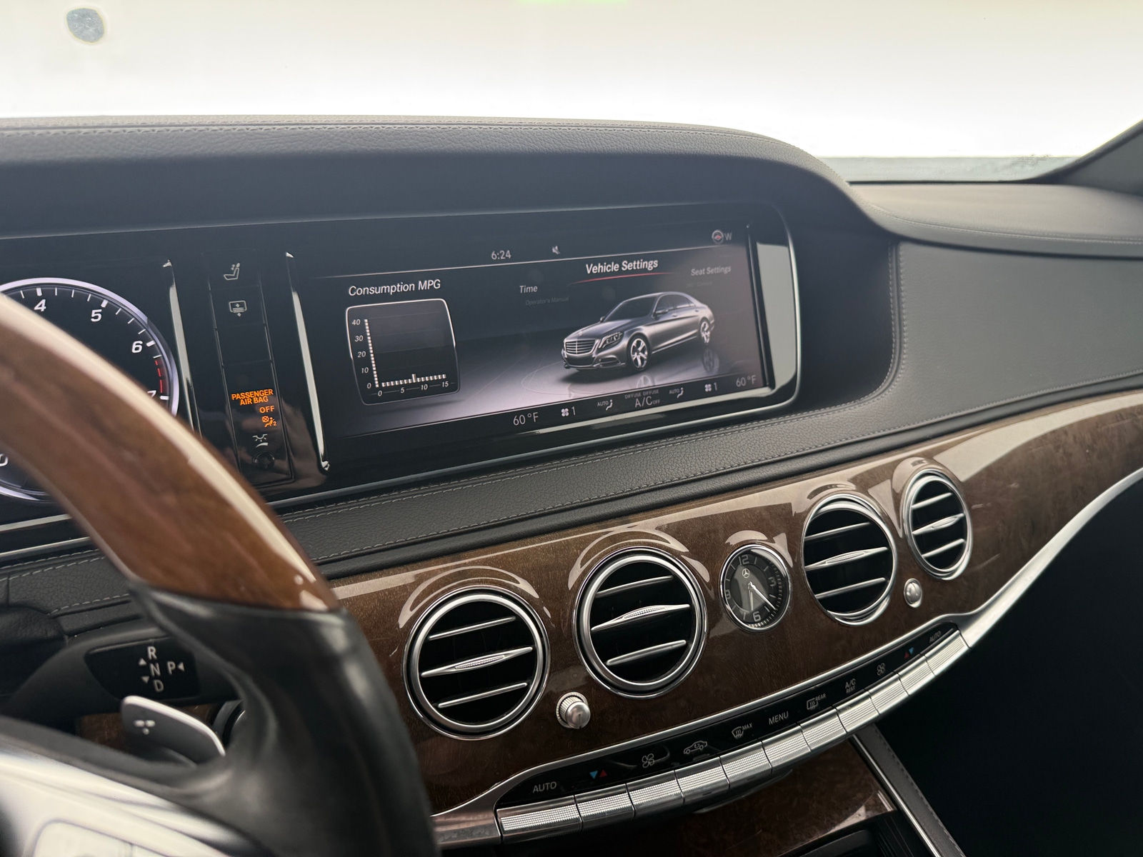 Thumbnail: 2015 Mercedes-Benz S-Class - 3