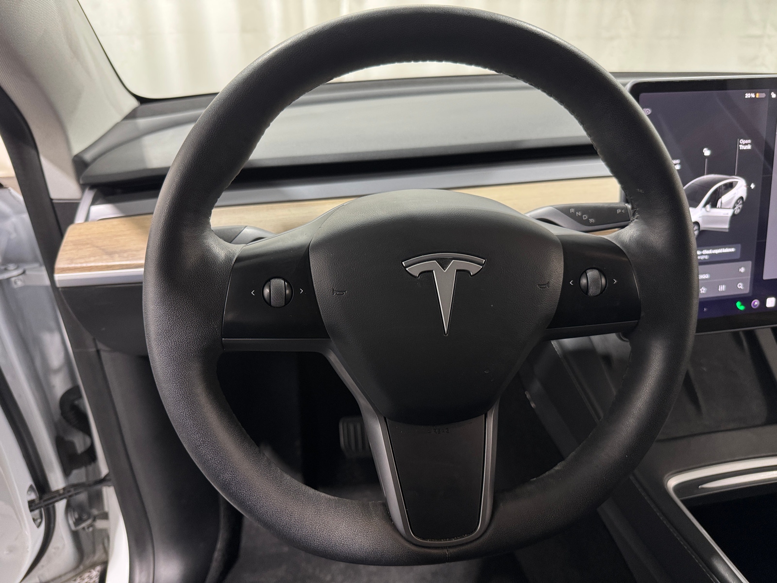 Thumbnail: 2021 Tesla Model Y - 4
