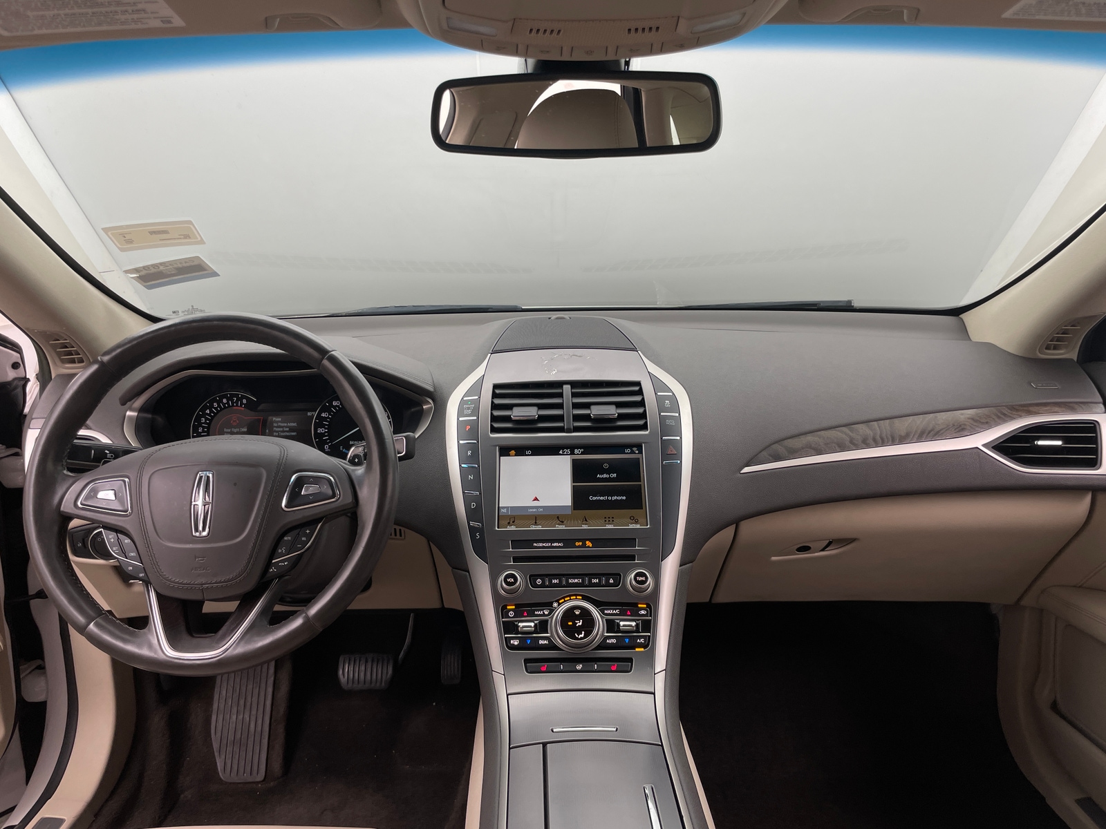 Thumbnail: 2017 Lincoln MKZ - 2