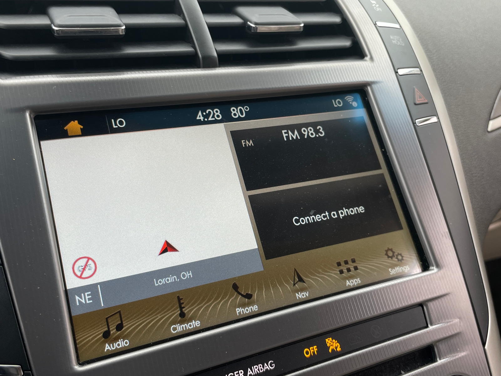 Thumbnail: 2017 Lincoln MKZ - 3