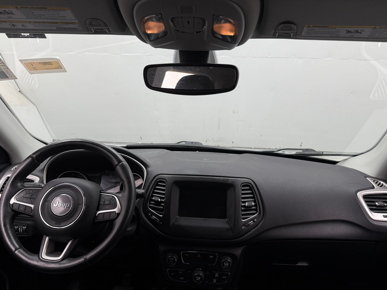 Thumbnail: 2019 Jeep Compass - 3