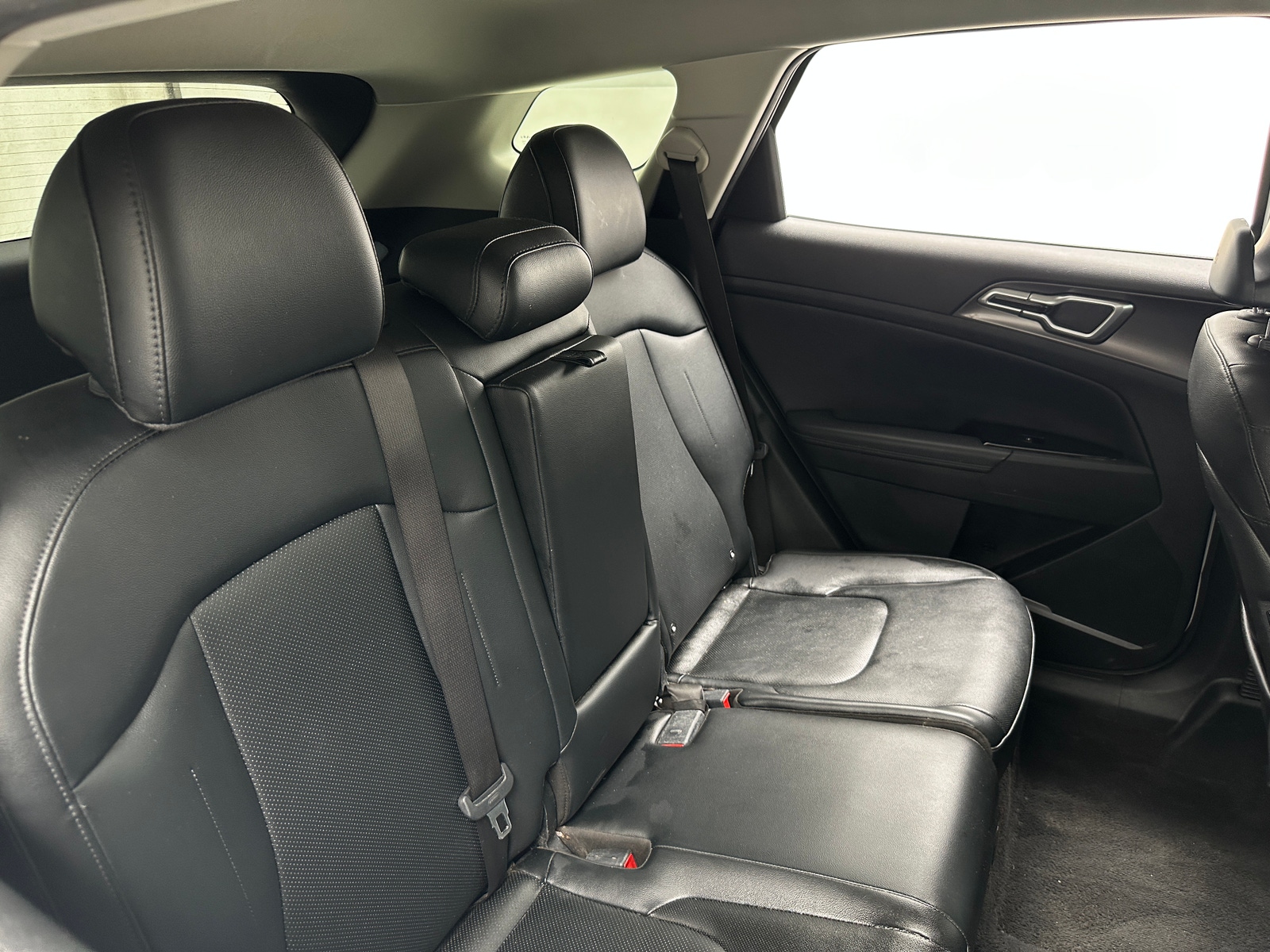 Thumbnail: 2025 Kia Sportage - 5