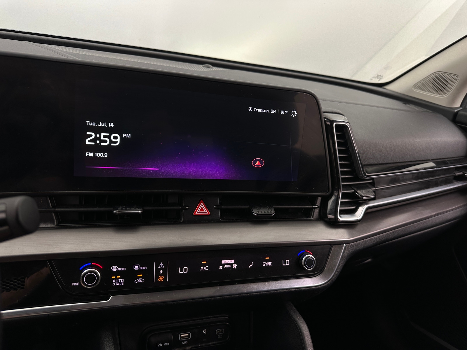 Thumbnail: 2025 Kia Sportage - 3