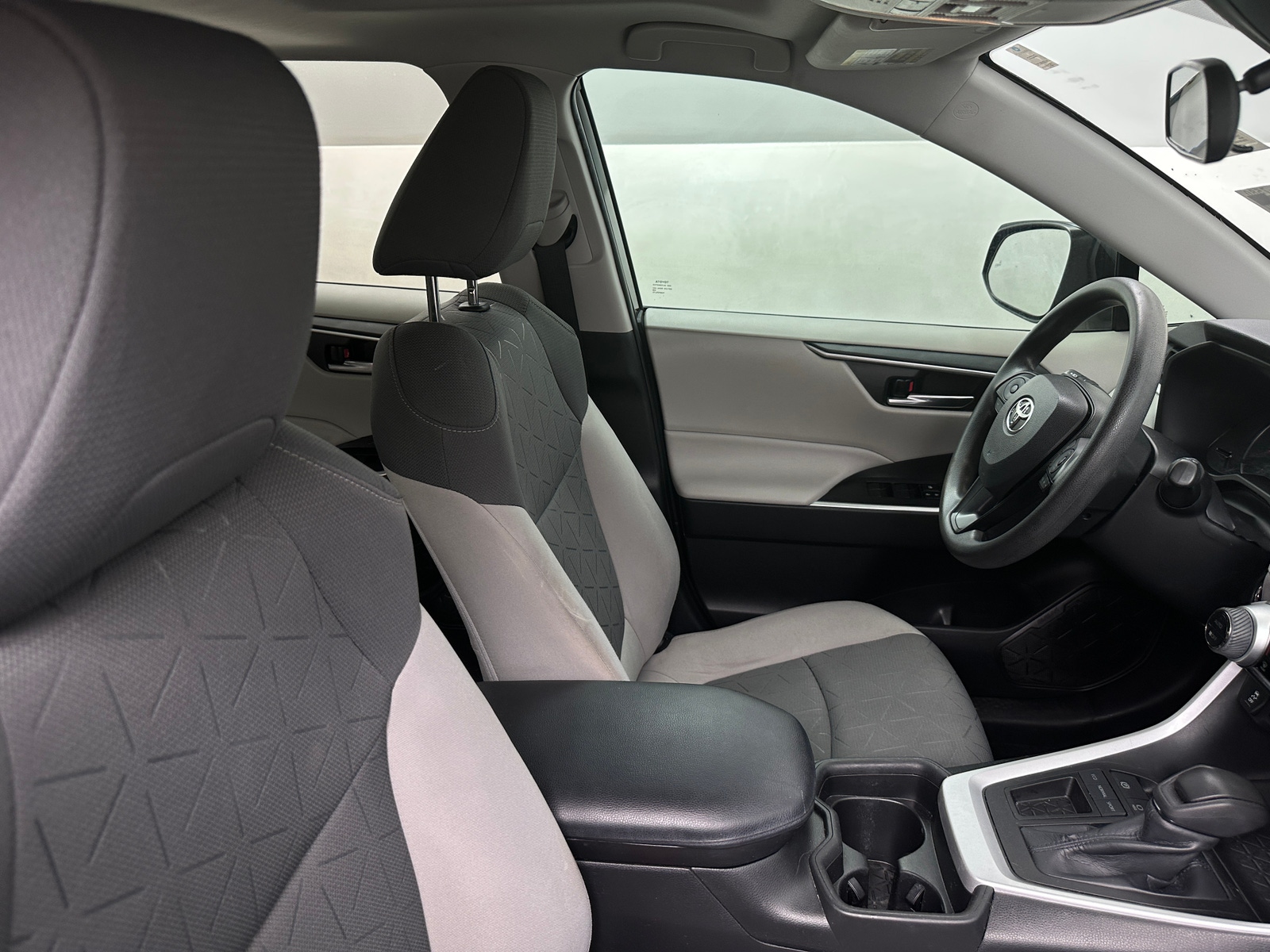Thumbnail: 2021 Toyota RAV4 - 2