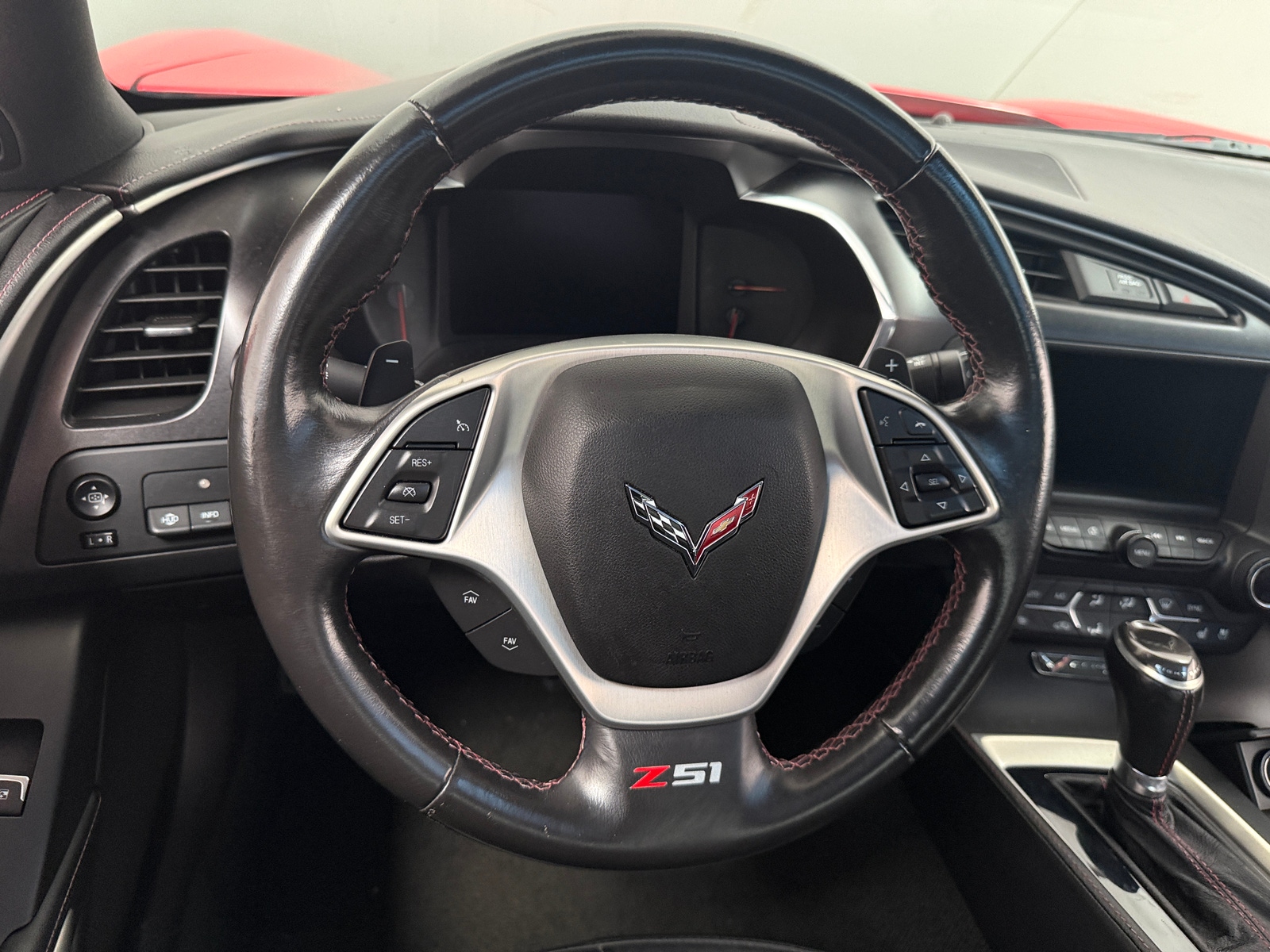 Thumbnail: 2015 Chevrolet Corvette - 3