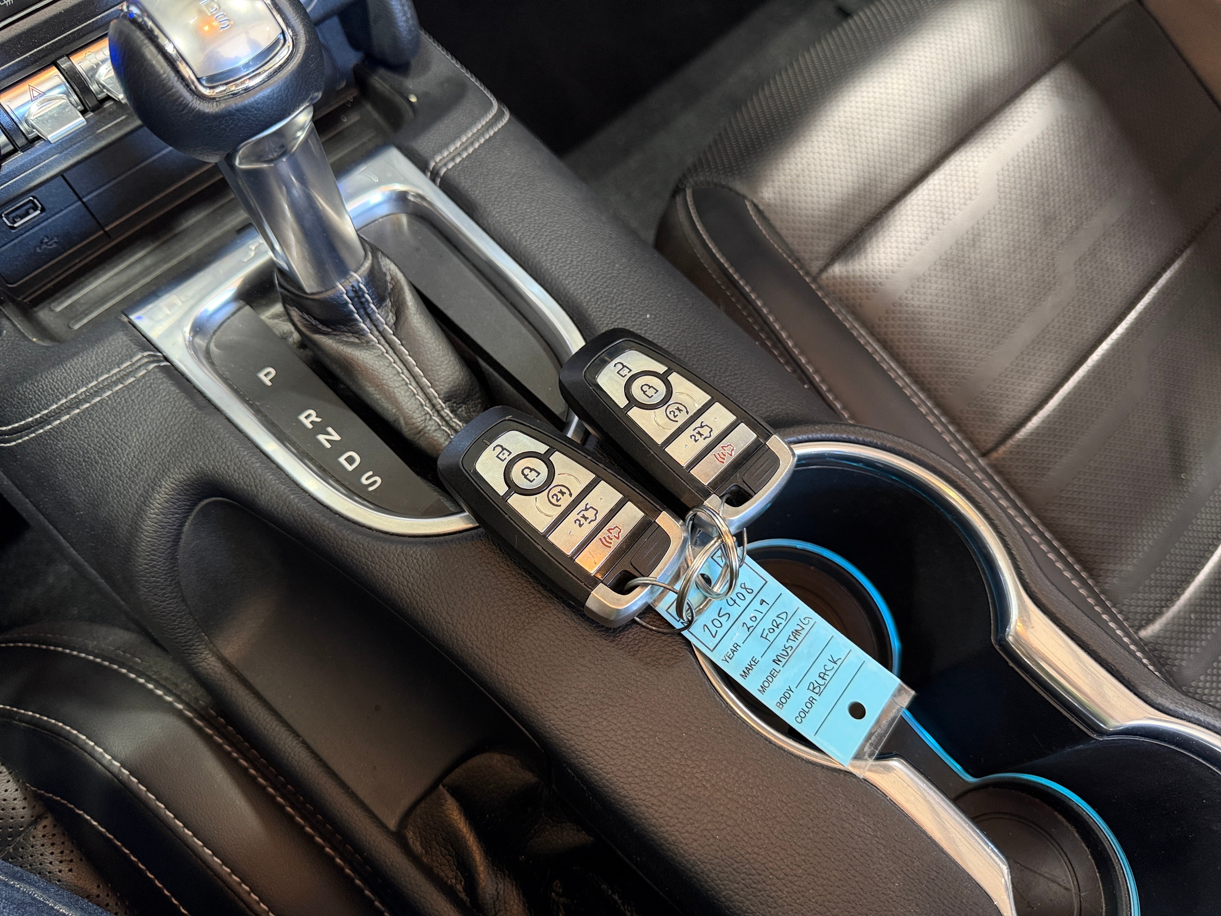 2019 Ford Mustang GT Premium - Photo 11