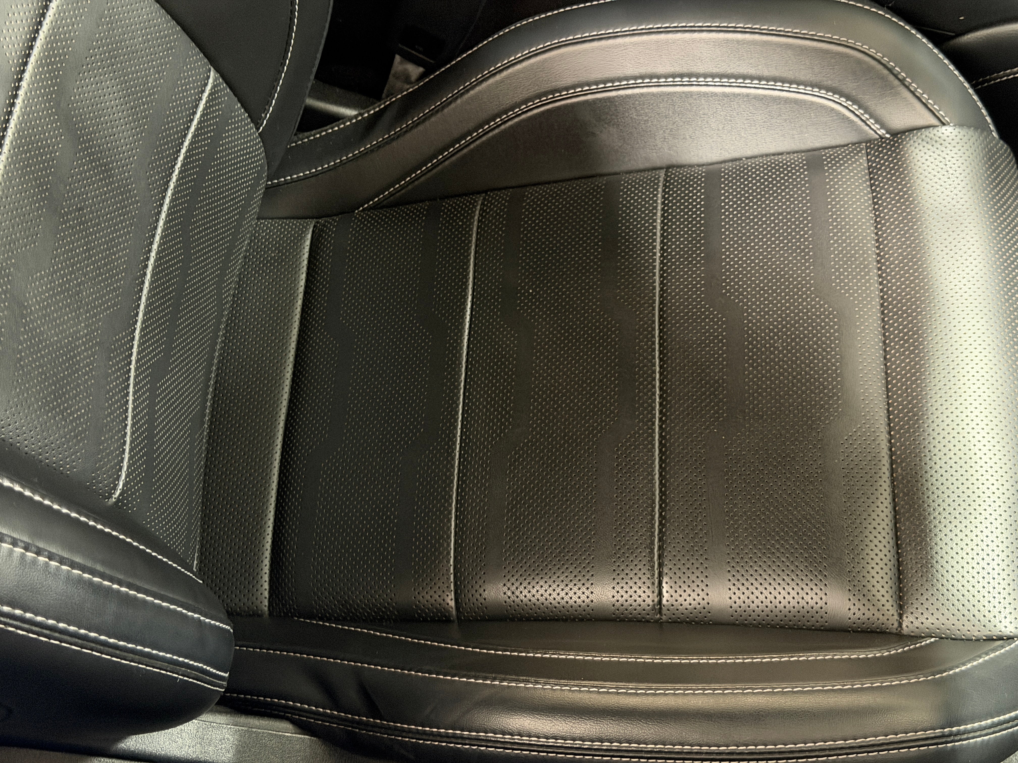 2019 Ford Mustang GT Premium - Photo 23