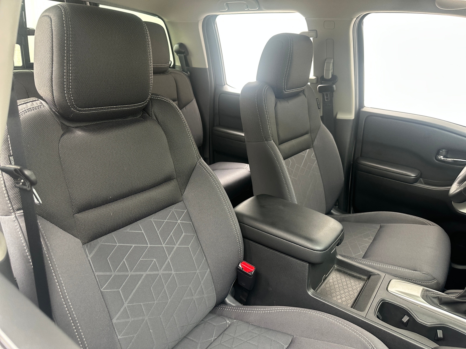 Thumbnail: 2025 Nissan Frontier - 2
