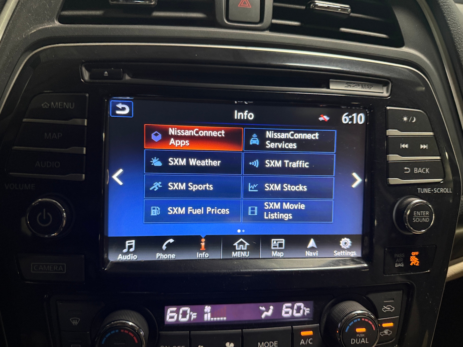 Thumbnail: 2016 Nissan Maxima - 3