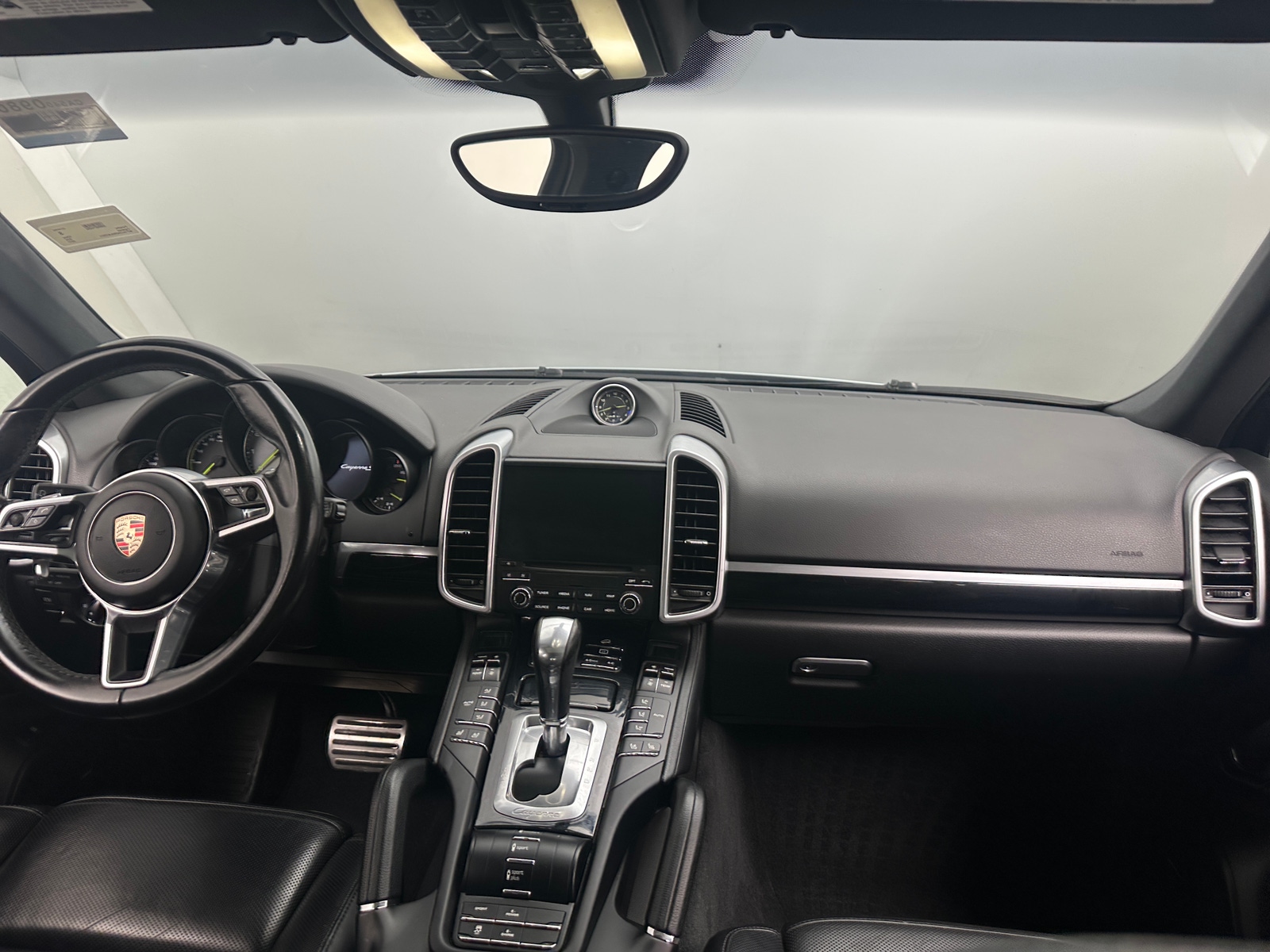 Thumbnail: 2017 Porsche Cayenne - 2