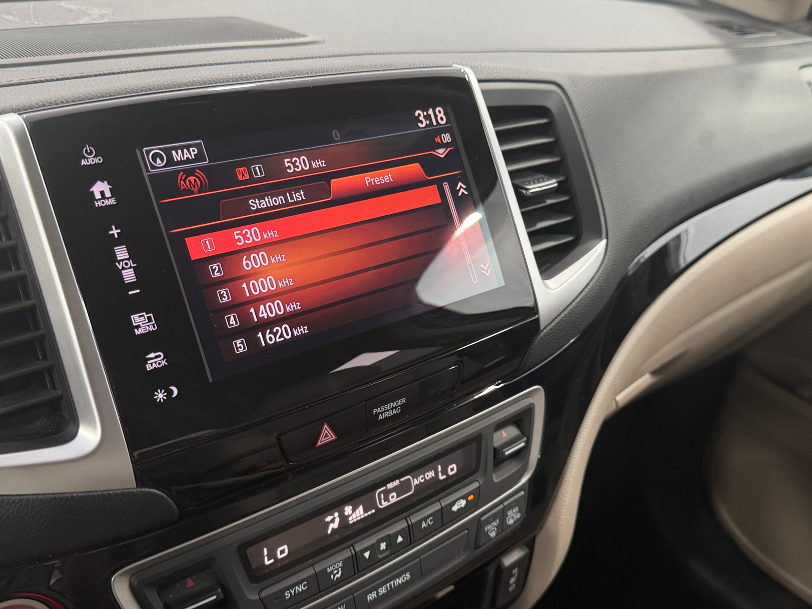 Thumbnail: 2019 Honda Ridgeline - 3