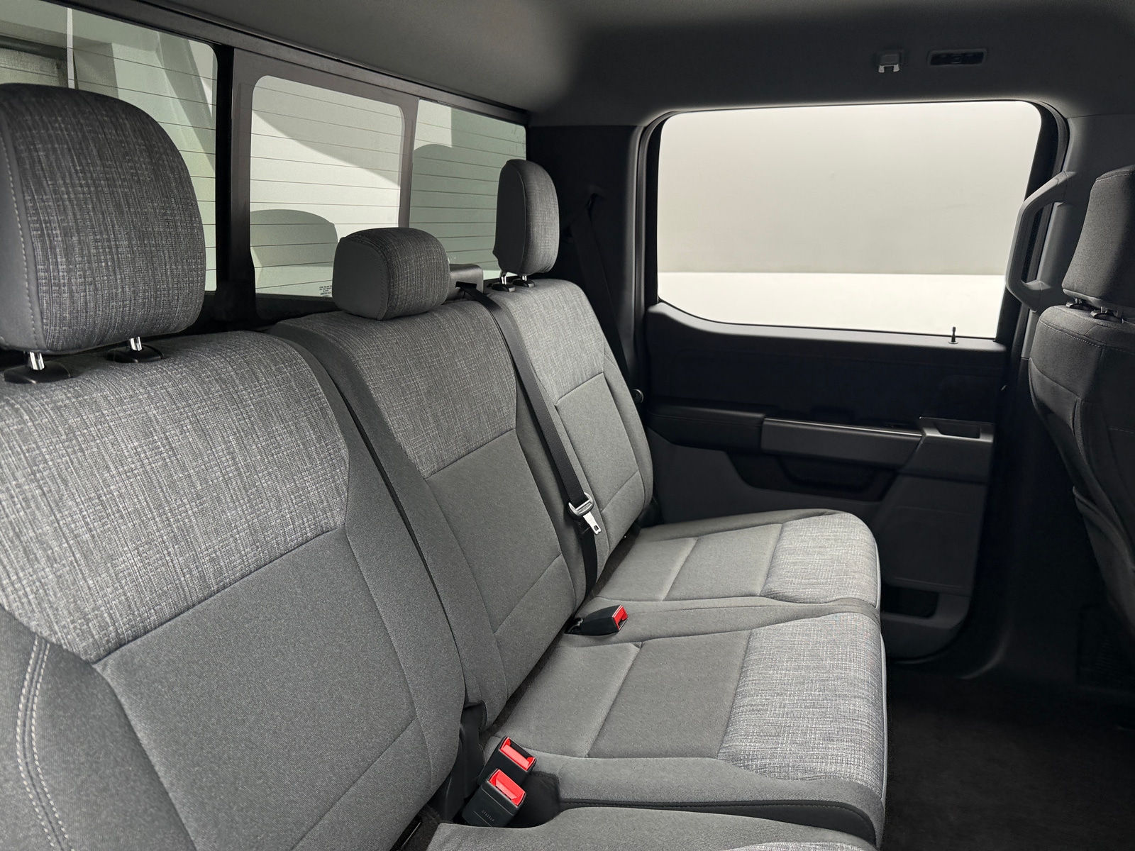 Thumbnail: 2022 Ford Econoline - 6