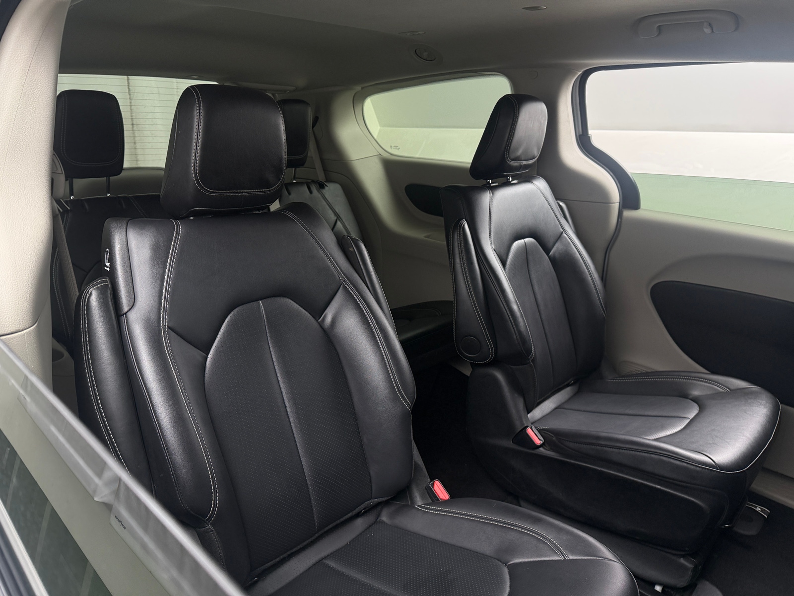 Thumbnail: 2024 Chrysler Pacifica - 5