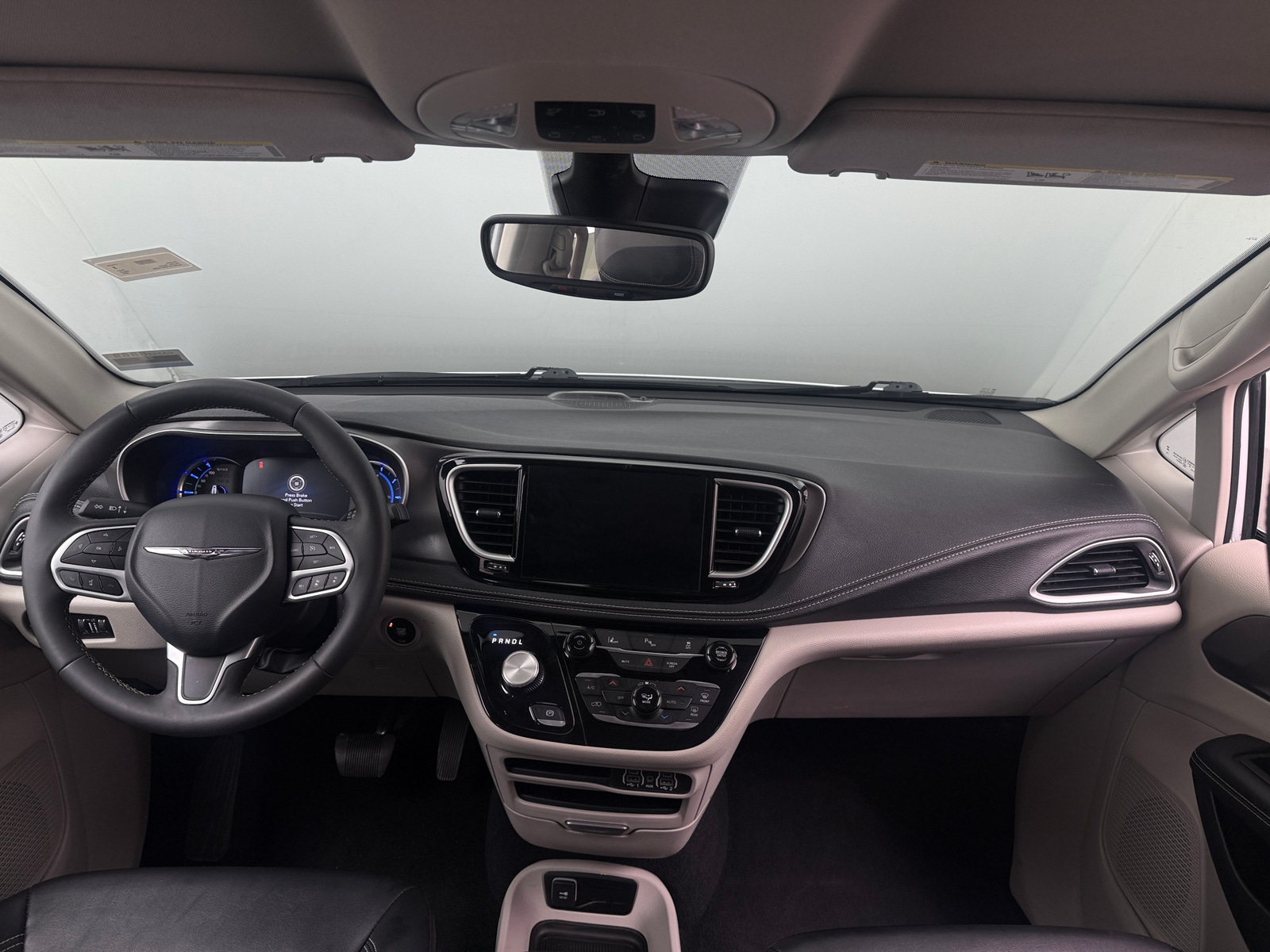 Thumbnail: 2024 Chrysler Pacifica - 2
