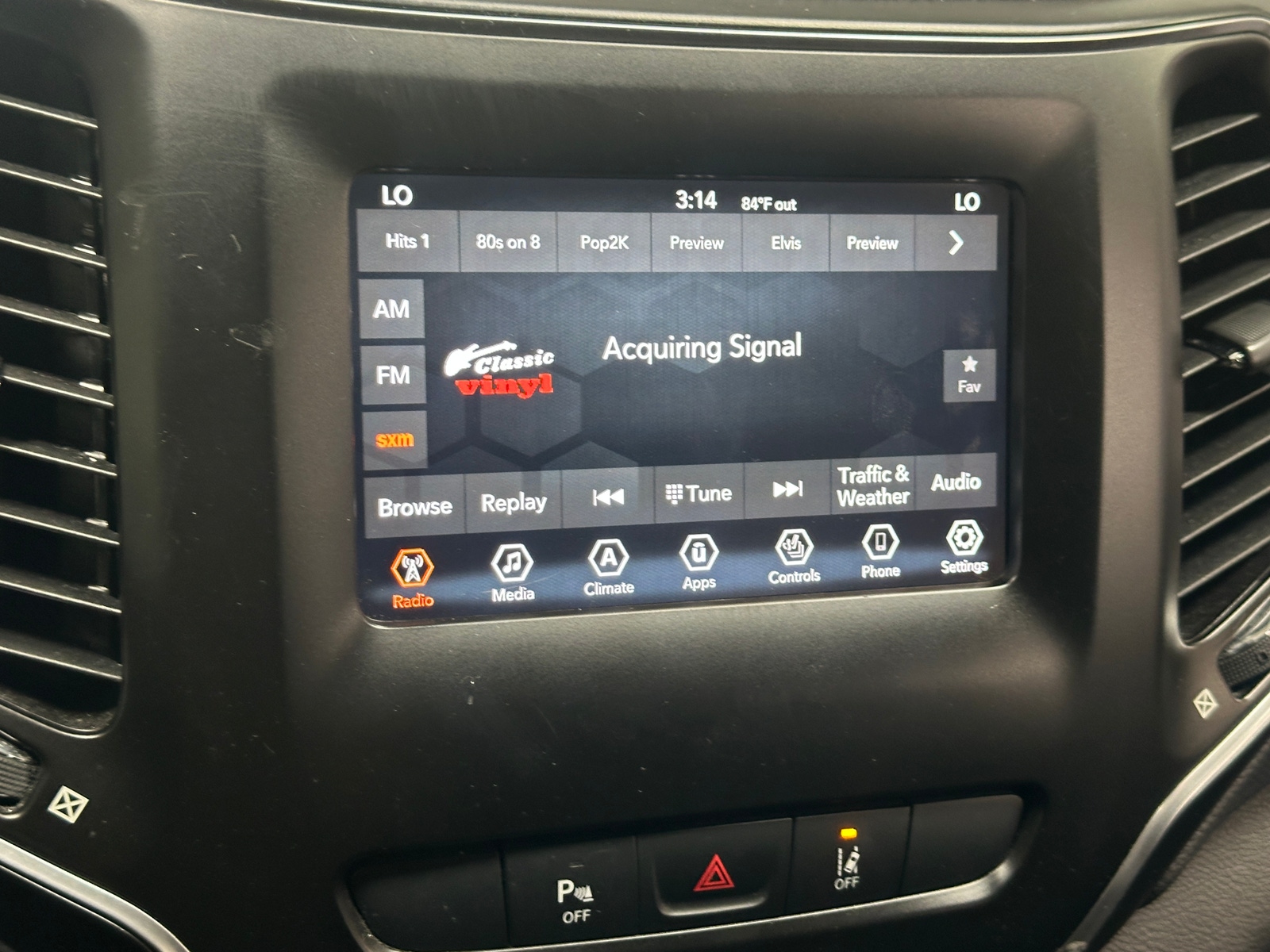 Thumbnail: 2020 Jeep Cherokee - 4