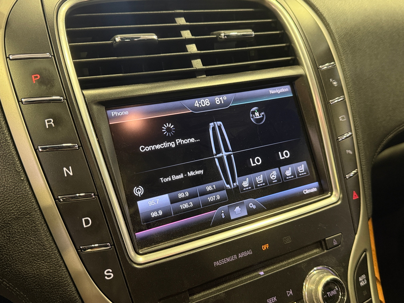 Thumbnail: 2016 Lincoln MKX - 3