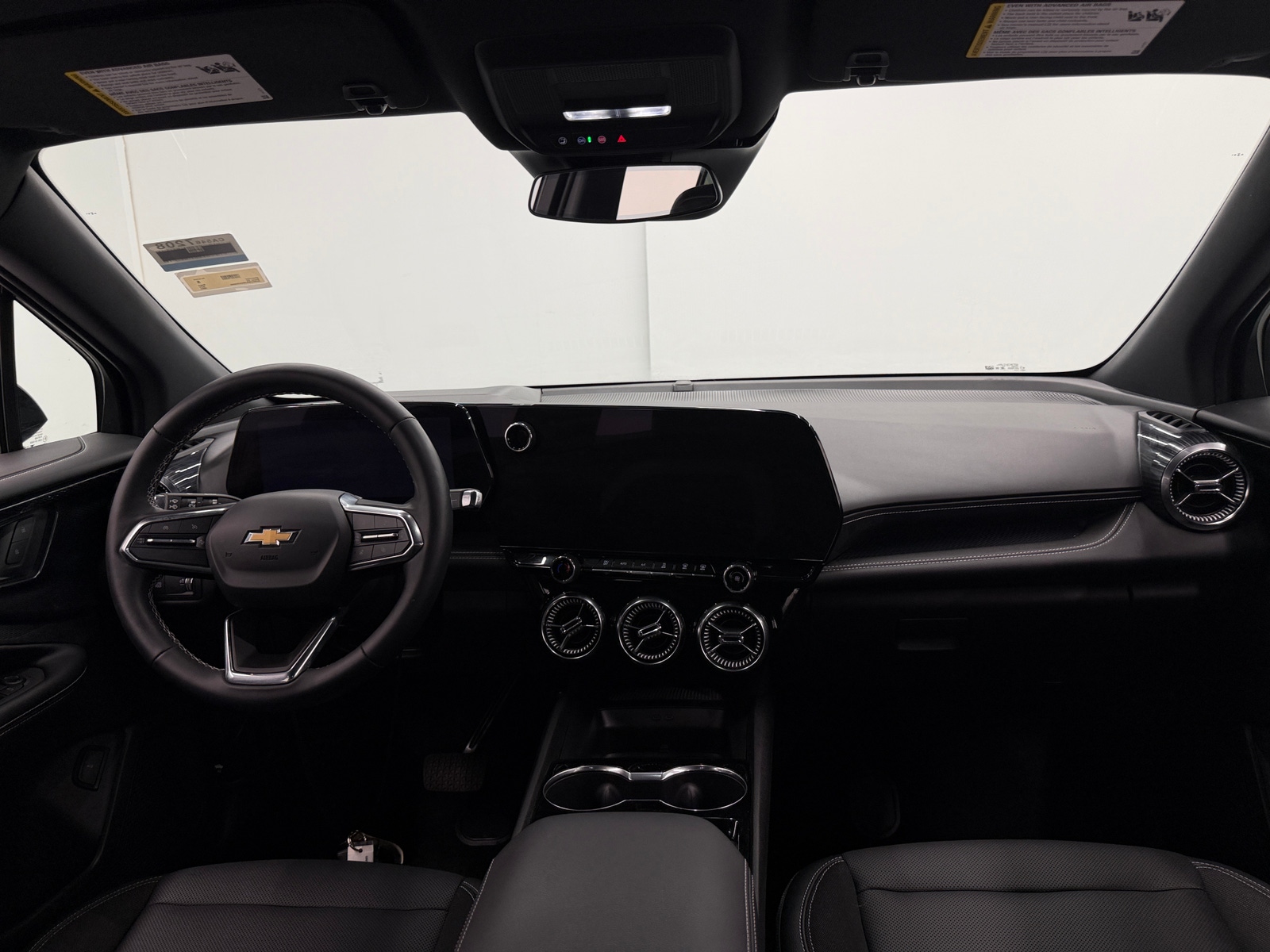 Thumbnail: 2024 Chevrolet Blazer EV - 3