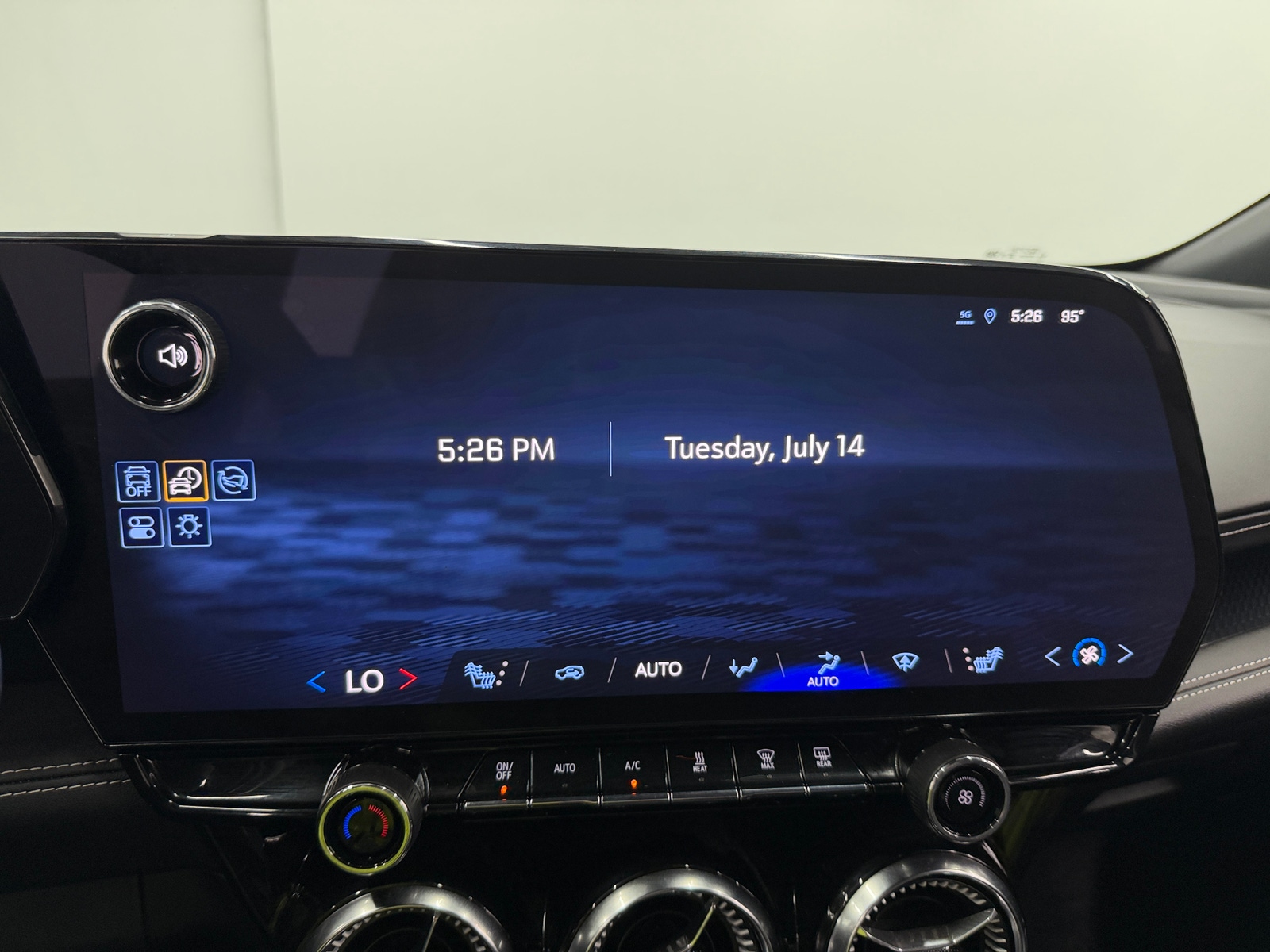 Thumbnail: 2024 Chevrolet Blazer EV - 4