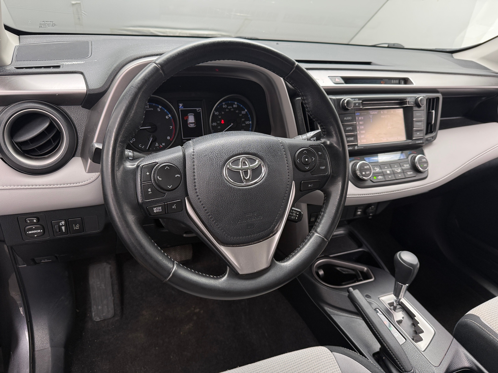 Thumbnail: 2018 Toyota RAV4 - 5