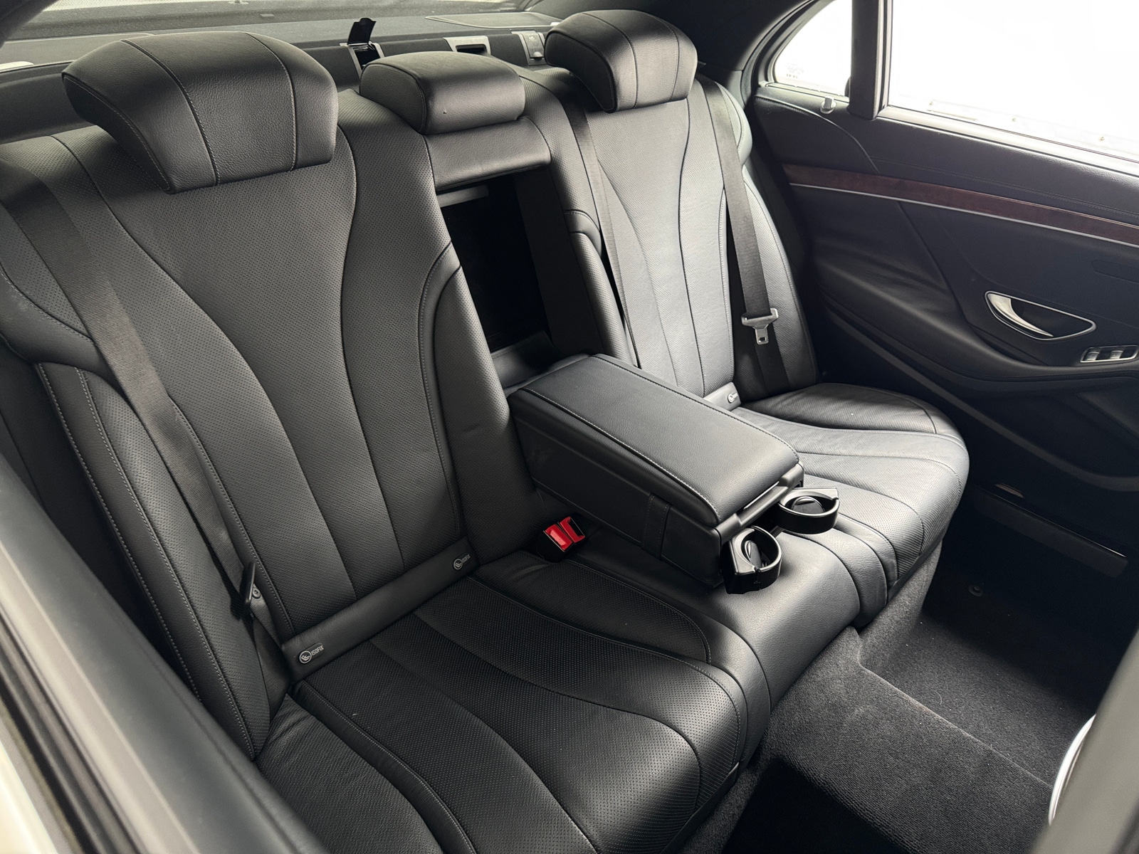 Thumbnail: 2015 Mercedes-Benz S-Class - 5