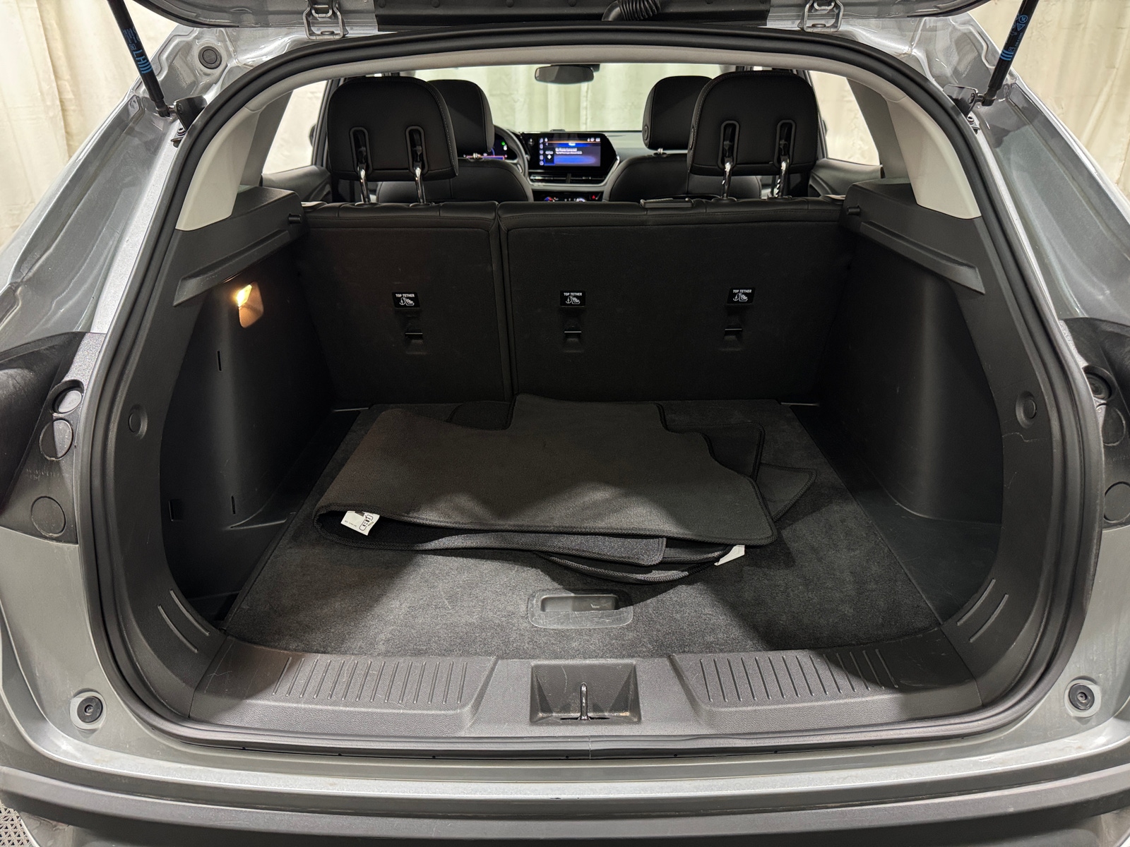 Thumbnail: 2025 Chevrolet Trax - 7