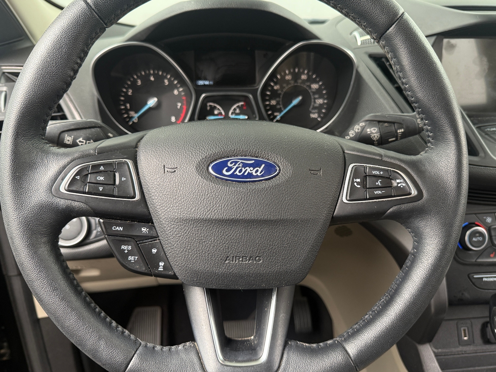 Thumbnail: 2018 Ford Escape - 4