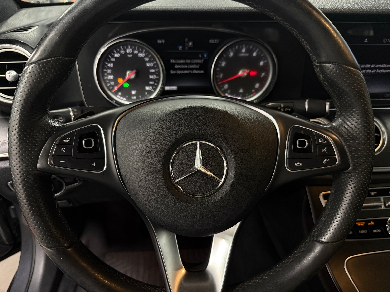 Thumbnail: 2018 Mercedes-Benz E-Class - 4