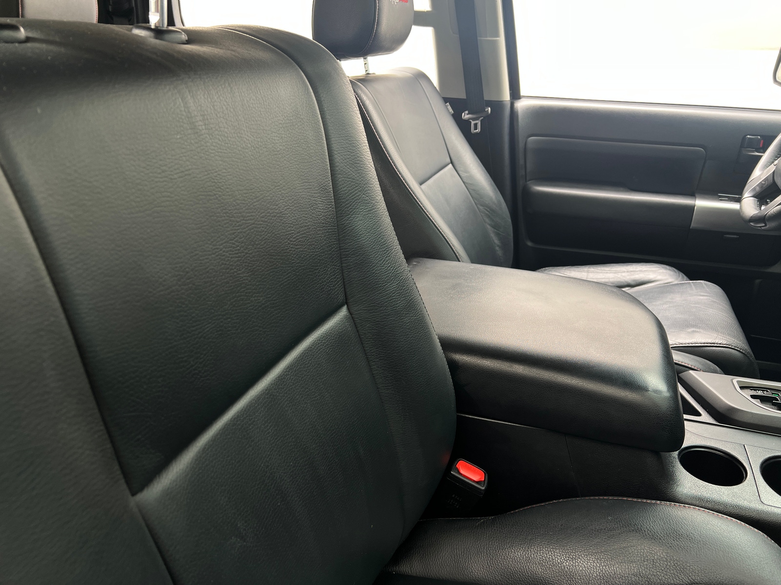 Thumbnail: 2020 Toyota Sequoia - 2