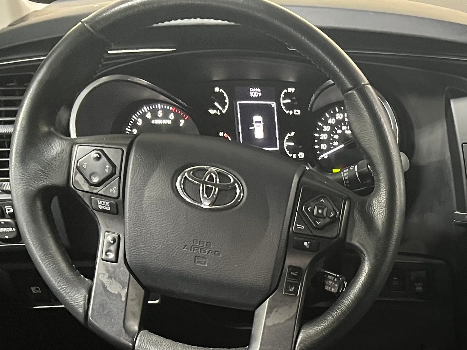 Thumbnail: 2020 Toyota Sequoia - 5