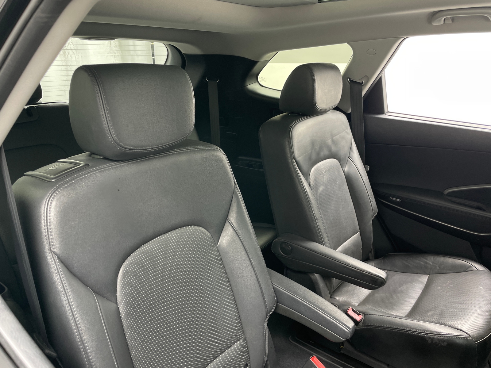 Thumbnail: 2015 Hyundai Santa Fe - 5