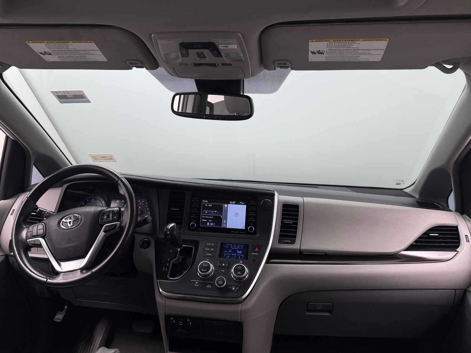 Thumbnail: 2019 Toyota Sienna - 2