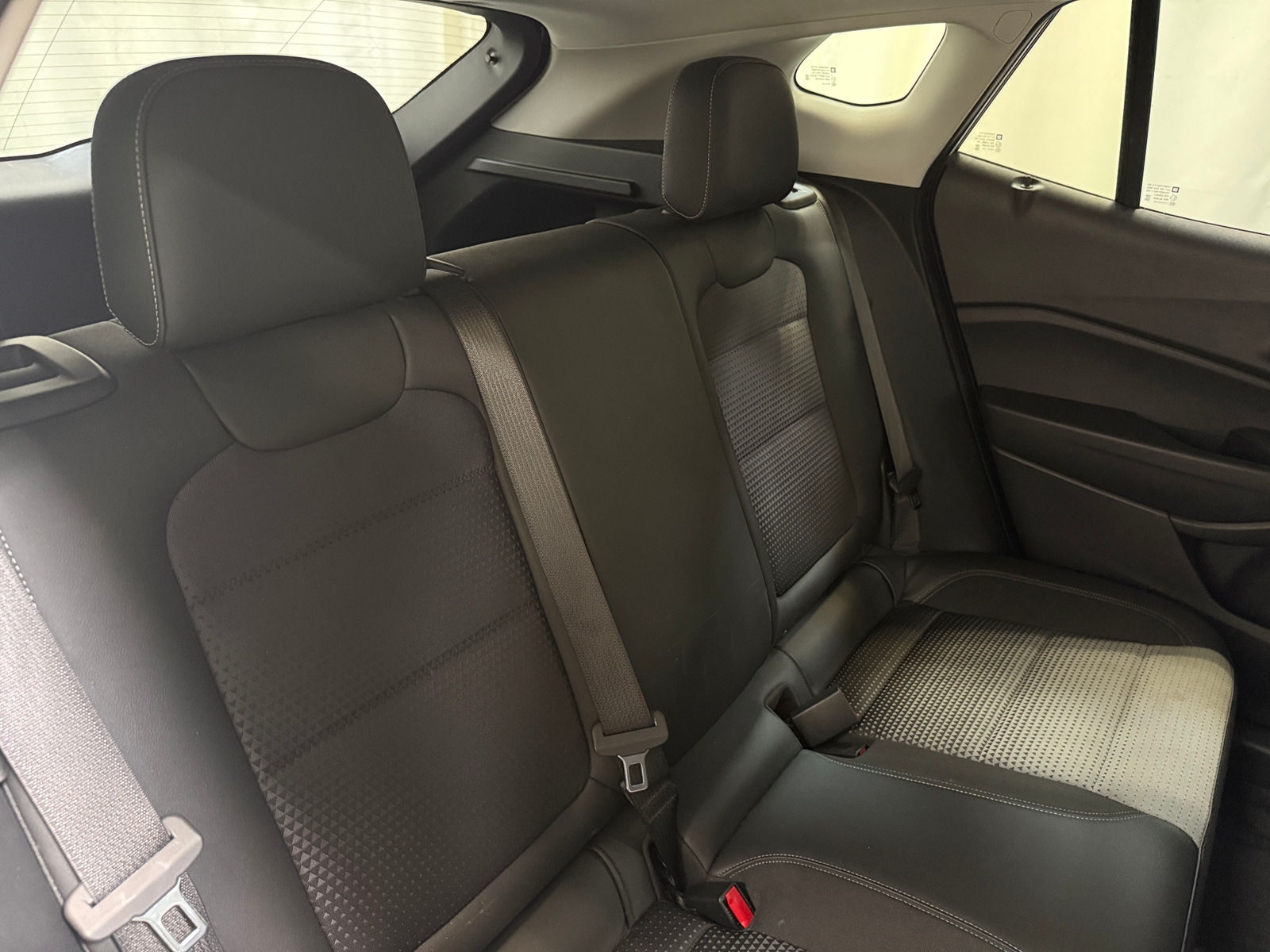 Thumbnail: 2025 Chevrolet Trax - 6