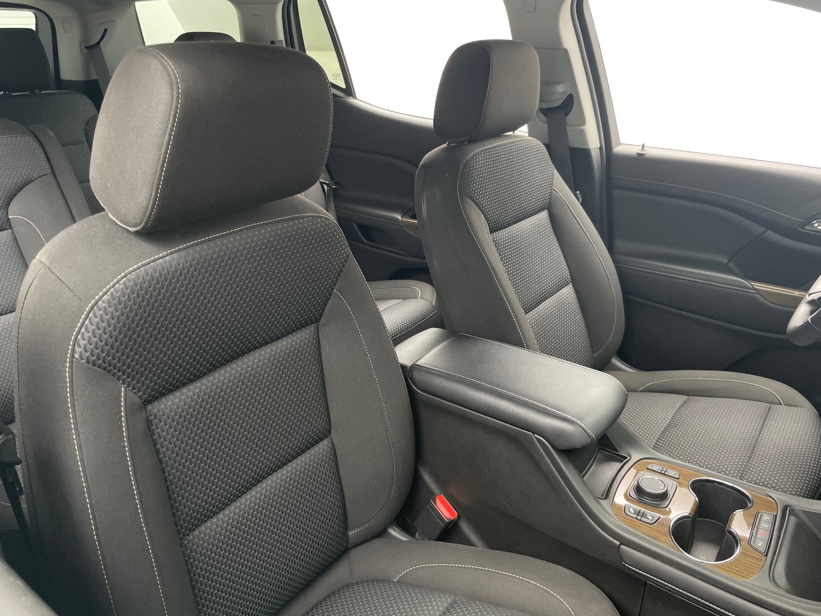 Thumbnail: 2022 GMC Acadia - 2