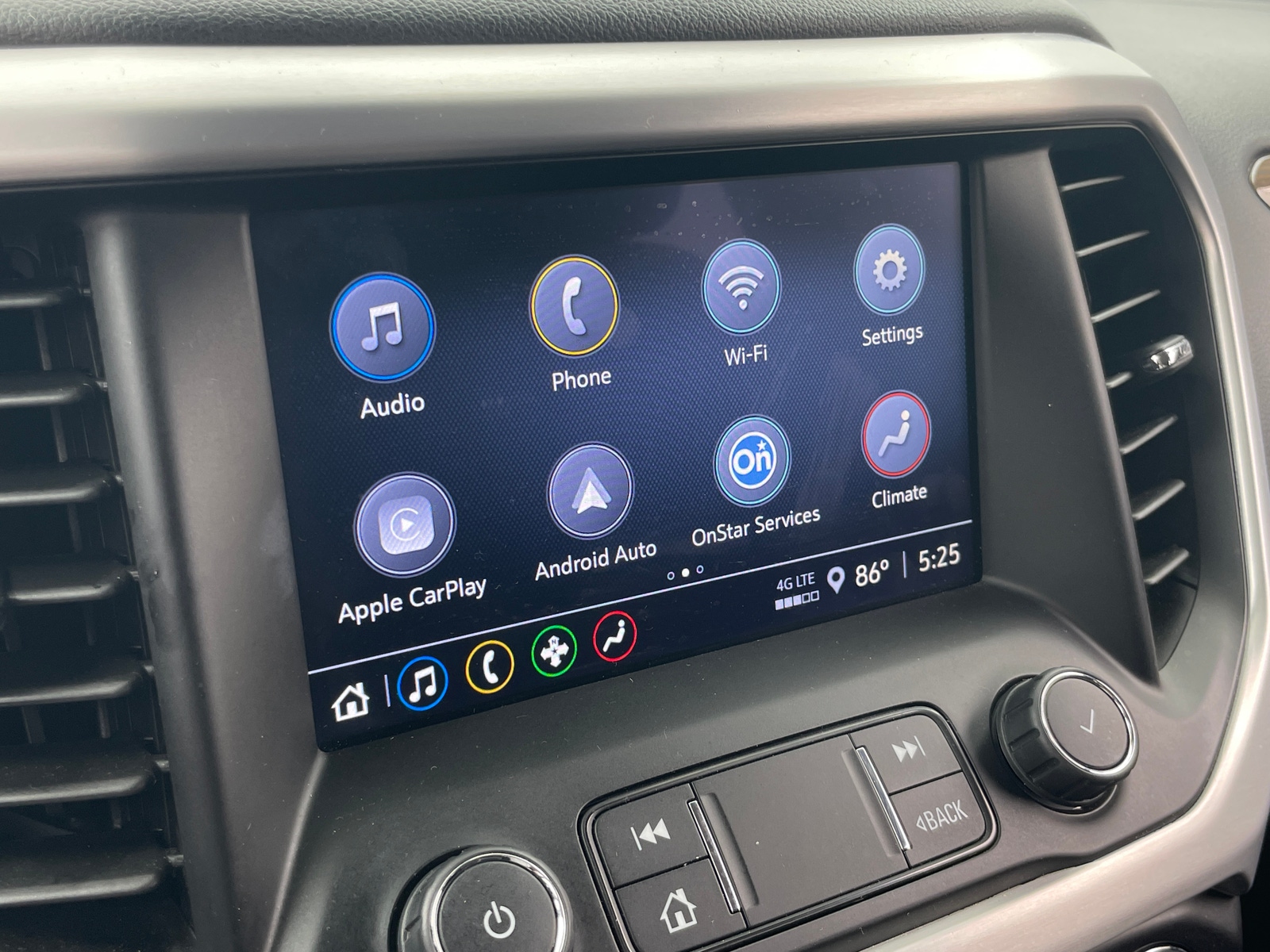 Thumbnail: 2022 GMC Acadia - 4