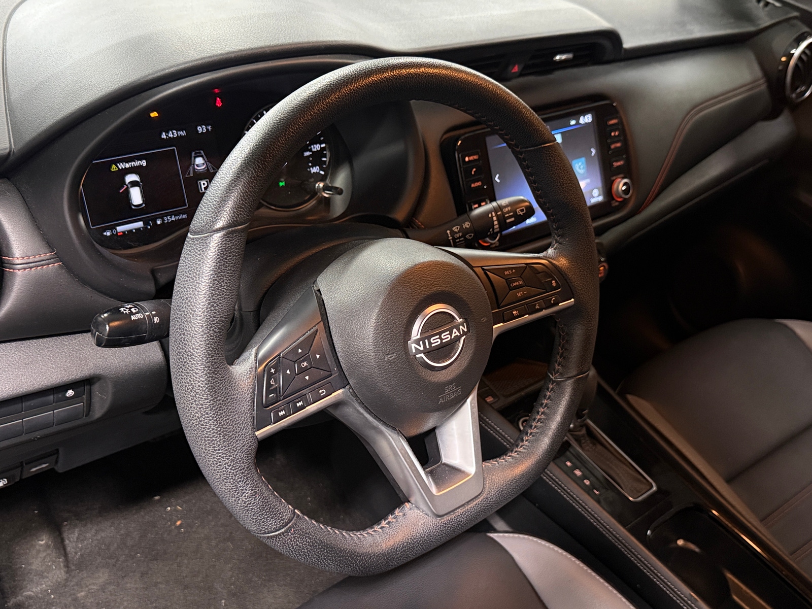 Thumbnail: 2022 Nissan Kicks - 4