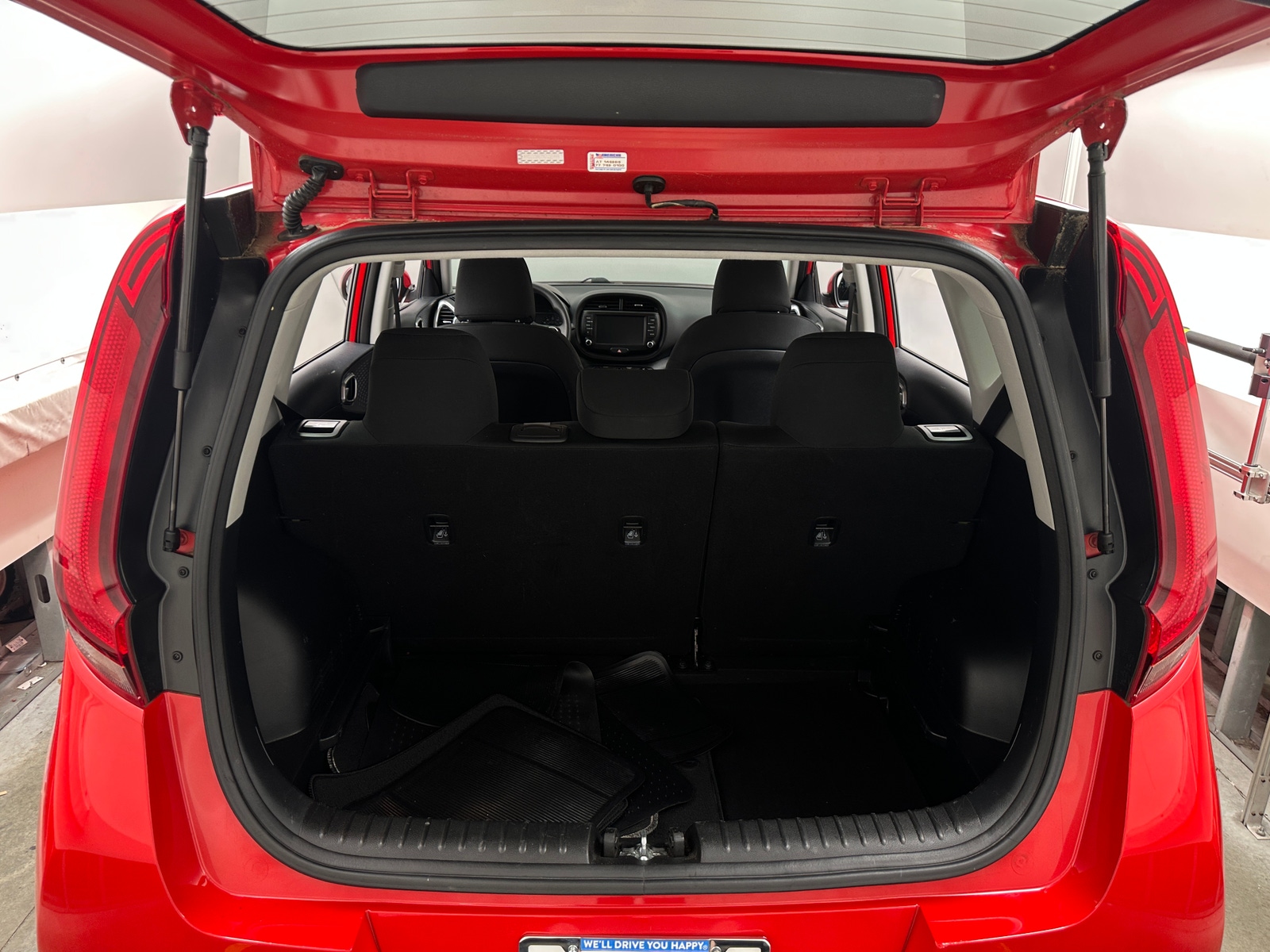 Thumbnail: 2022 Kia Soul - 7