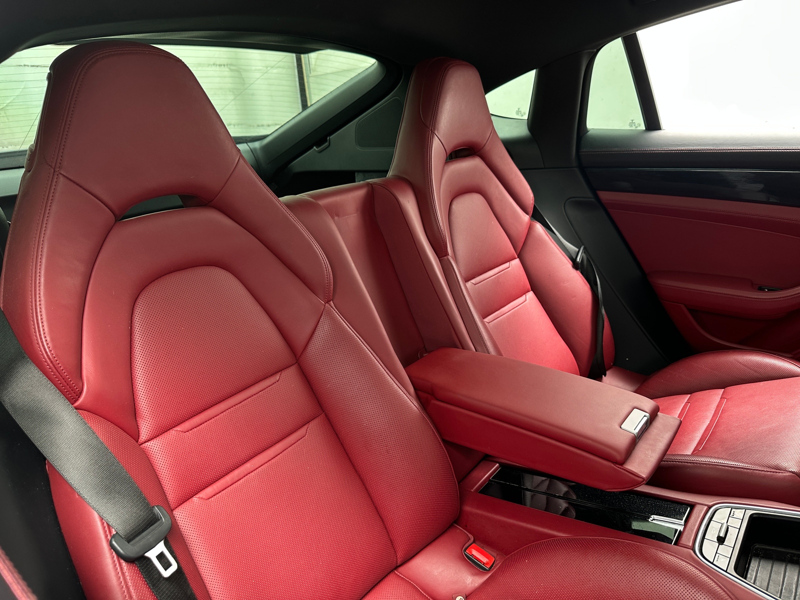 Thumbnail: 2018 Porsche Panamera - 5