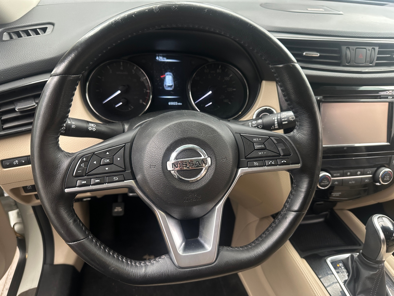 Thumbnail: 2017 Nissan Rogue - 4